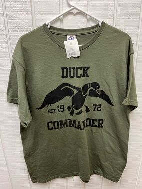 Duck Commander NWT NEW Men’s Large Graphic Print Tee Green Hunting Outdoors